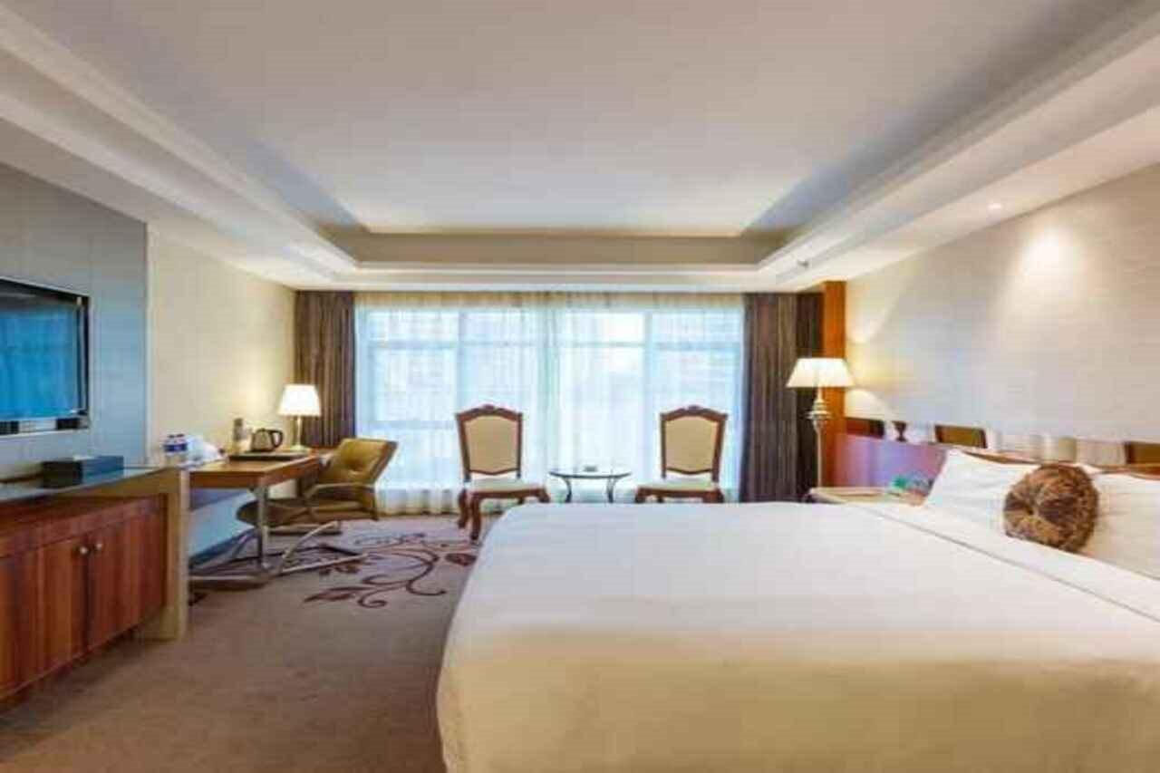 Asian Star Hotel Чжухай Экстерьер фото