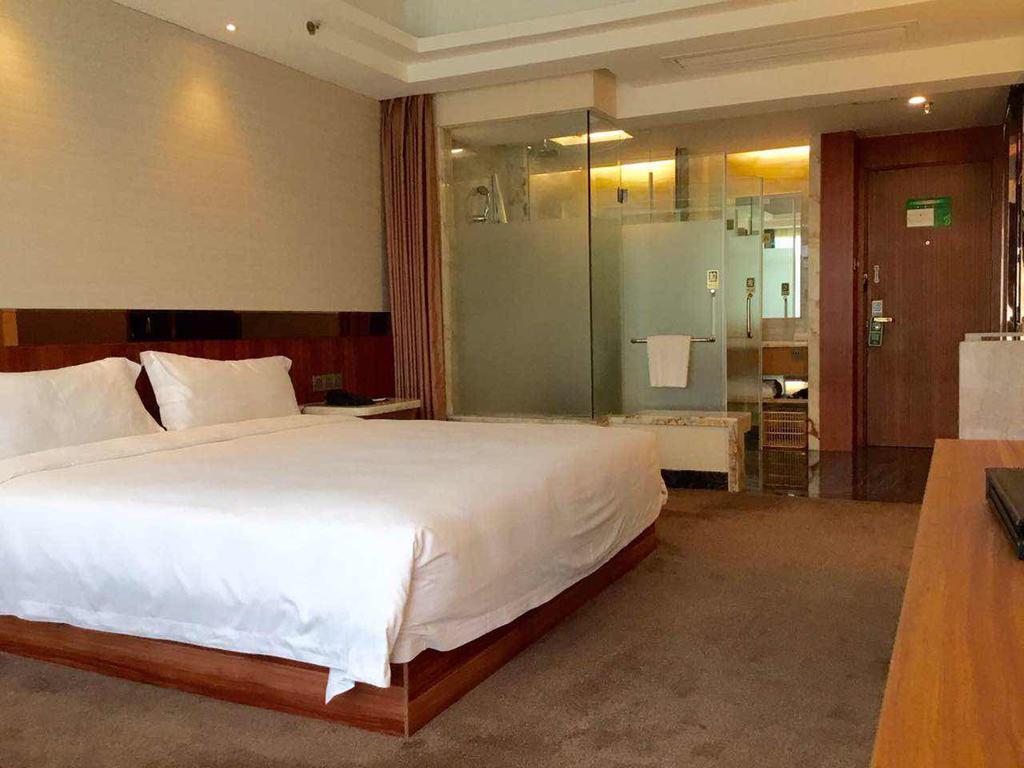 Asian Star Hotel Чжухай Экстерьер фото