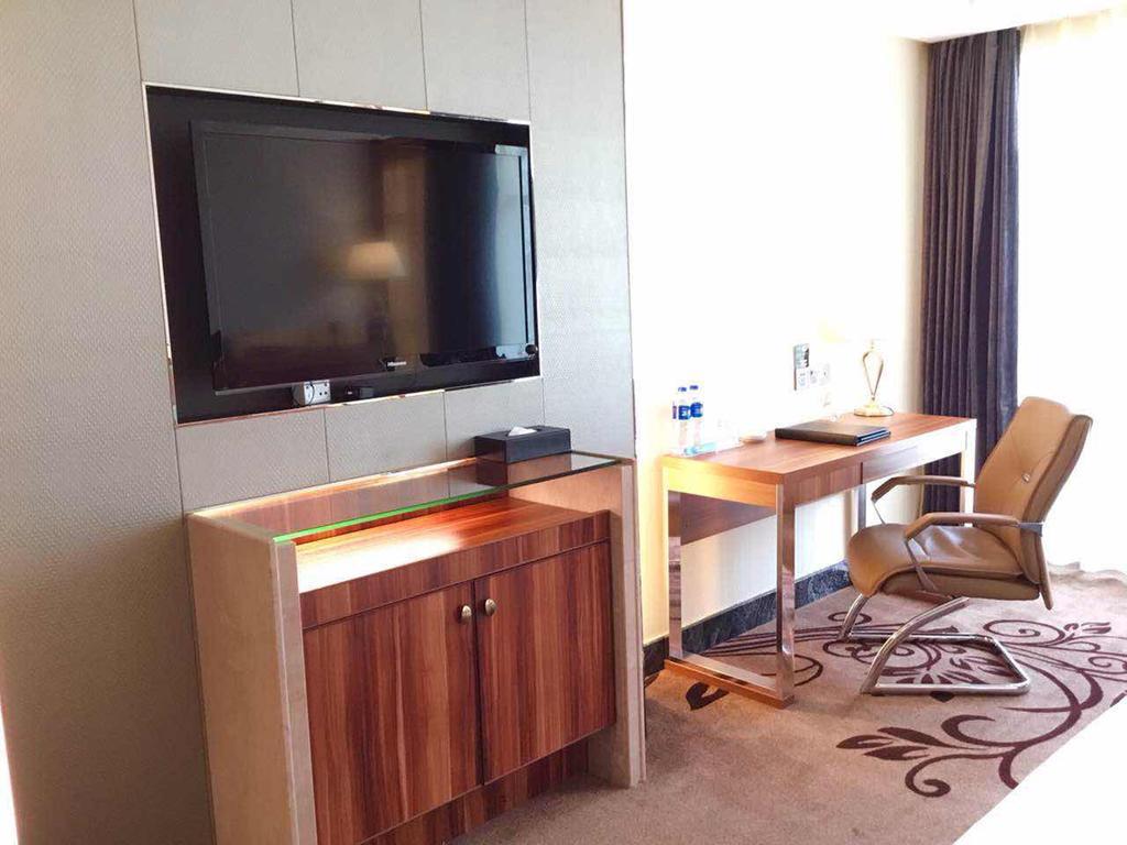Asian Star Hotel Чжухай Экстерьер фото