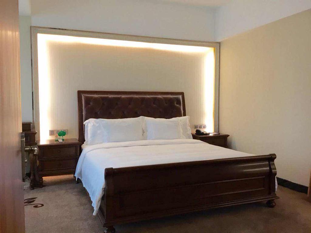 Asian Star Hotel Чжухай Экстерьер фото